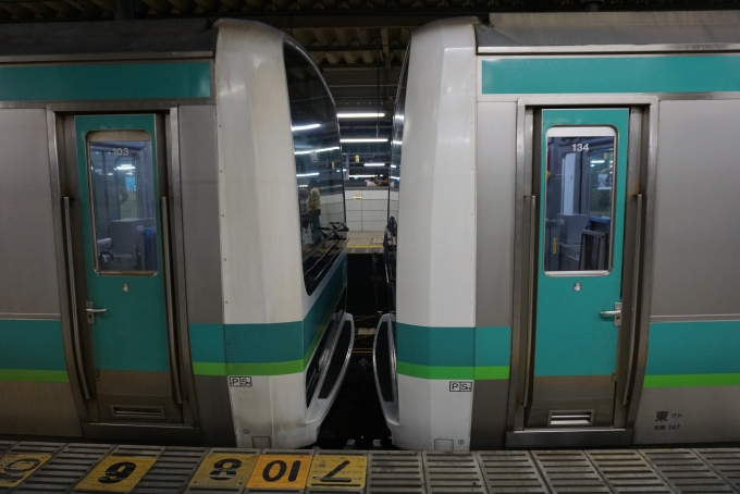 鉄道乗車記録の写真:乗車した列車(外観)(2)        「JR東日本 クハE231-47と
JR東日本 クハE230-71」