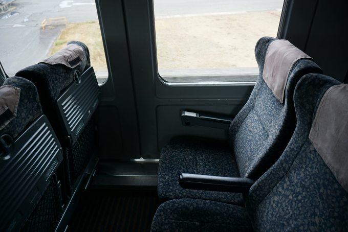 鉄道乗車記録の写真:車内設備、様子(6)        「座席」