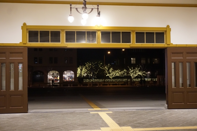 鉄道乗車記録の写真:駅舎・駅施設、様子(8)        「門司港駅入口」