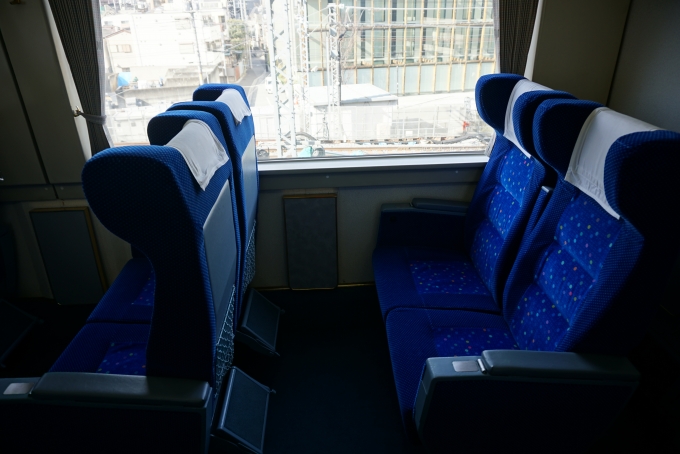 鉄道乗車記録の写真:車内設備、様子(8)        「東武鉄道 モハ106-5座席」