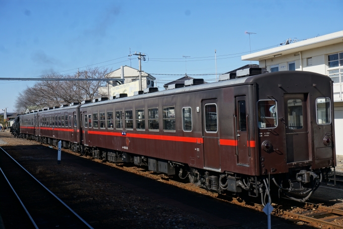 鉄道乗車記録の写真:乗車した列車(外観)(4)        「真岡鐵道オハフ50形客車33」
