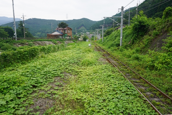鉄道乗車記録の写真:車窓・風景(13)        「御嶽駅側の風景」