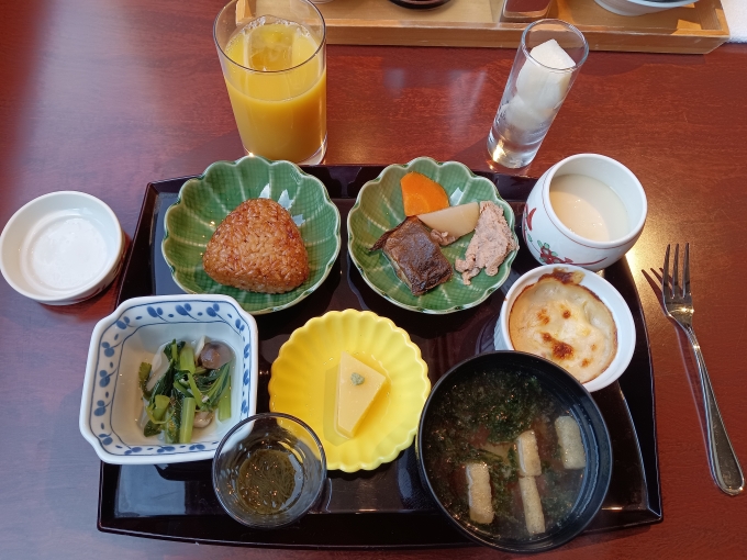 鉄道乗車記録の写真:旅の思い出(12)        「日本料理さくら和食ランチブッフェその1」