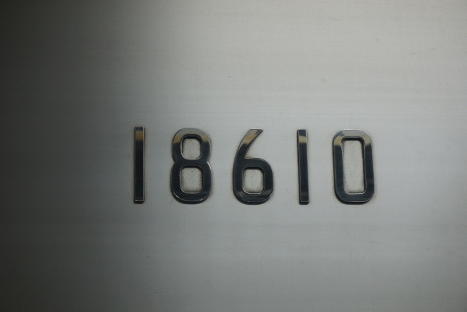 鉄道乗車記録の写真:車両銘板(2)        「東京メトロ 18610」