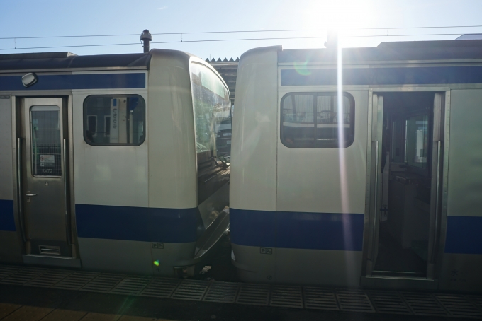 鉄道乗車記録の写真:乗車した列車(外観)(10)        「左がJR東日本 クハE530-2022、右がJR東日本 クハE531-10」