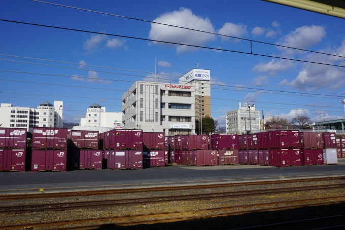 鉄道乗車記録の写真:車窓・風景(11)        「日立駅ホームからの風景」