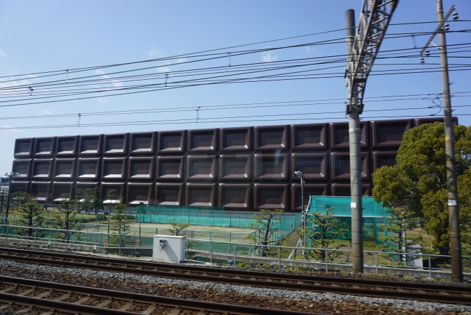 鉄道乗車記録の写真:車窓・風景(15)        「明治なるほどファクトリー大阪」