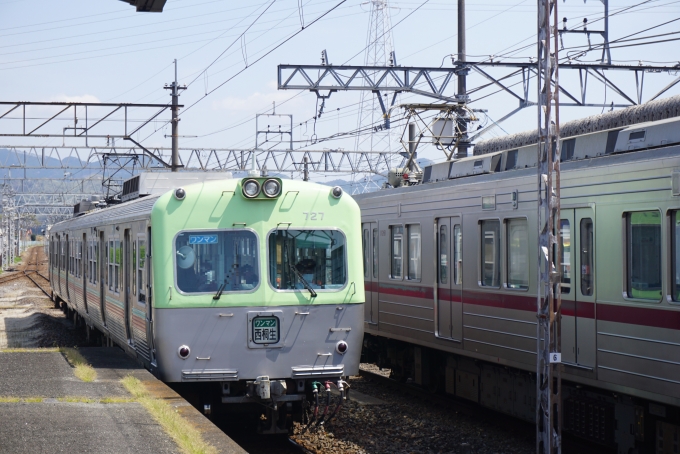 鉄道乗車記録の写真:乗車した列車(外観)(2)        「上毛電気鉄道 727 」