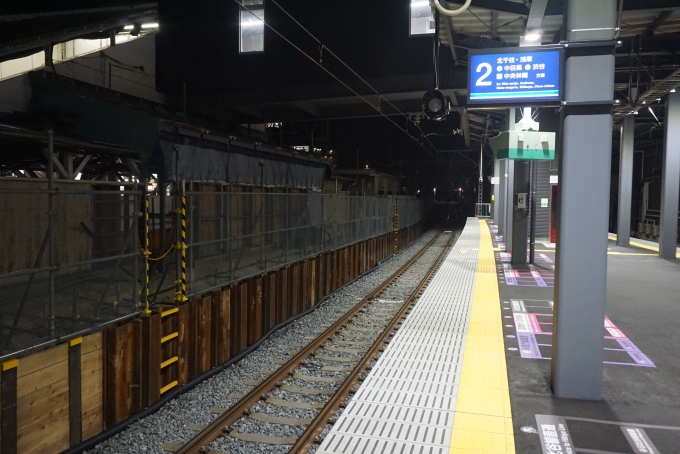 鉄道乗車記録の写真:駅舎・駅施設、様子(7)        「春日部駅2番線」