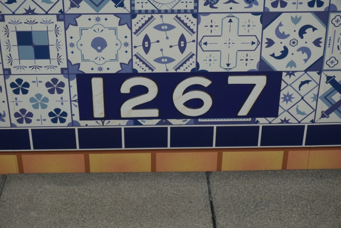 鉄道乗車記録の写真:車両銘板(79)        「近畿日本鉄道 1267」