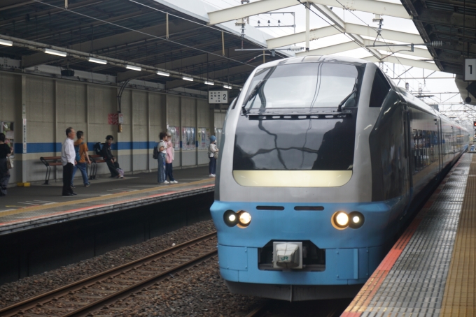鉄道乗車記録の写真:乗車した列車(外観)(4)        「JR東日本 クロE652-1002」
