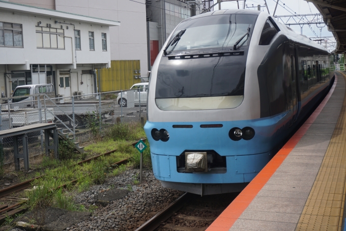 鉄道乗車記録の写真:乗車した列車(外観)(26)        「JR東日本 クハE653-1002」