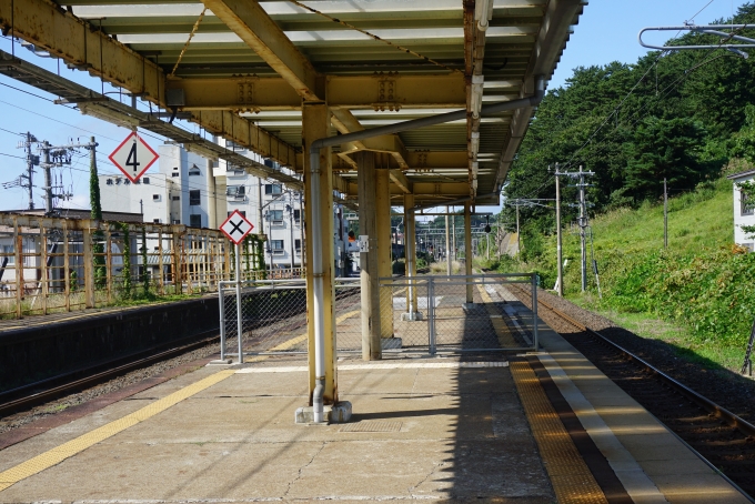 鉄道乗車記録の写真:駅舎・駅施設、様子(4)        「浅虫温泉駅ホーム」