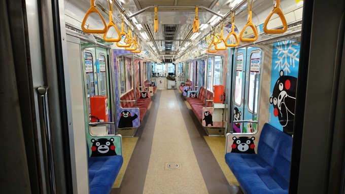 鉄道乗車記録の写真:車内設備、様子(2)        「上熊本側車内」