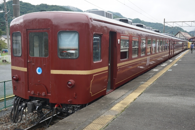 鉄道乗車記録の写真:乗車した列車(外観)(7)        「国鉄12系客車 スハフ12形」