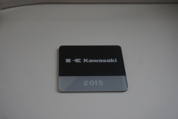 鉄道乗車記録の写真:車両銘板(2)        「Kawasaki2015」