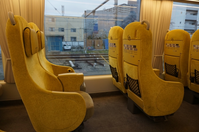 鉄道乗車記録の写真:車内設備、様子(8)        「座席」
