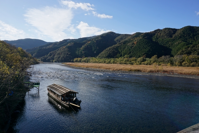 鉄道乗車記録の写真:旅の思い出(8)        「佐田沈下橋から見た風景」