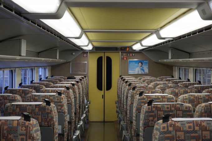 鉄道乗車記録の写真:車内設備、様子(4)        「JR東日本 E456-125の1階」