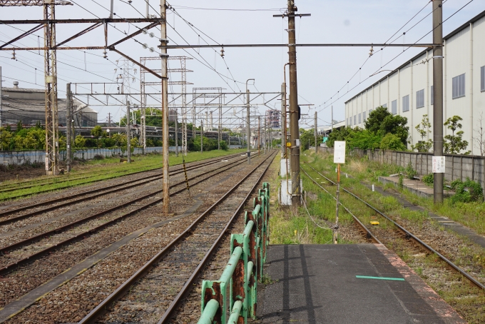 鉄道乗車記録の写真:車窓・風景(5)        「扇町駅ホームからの風景」