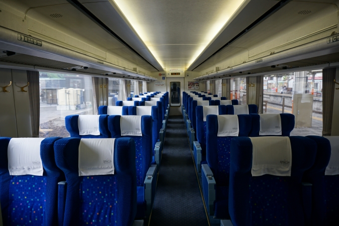 鉄道乗車記録の写真:車内設備、様子(8)     「東武鉄道 モハ105-4車内座席」