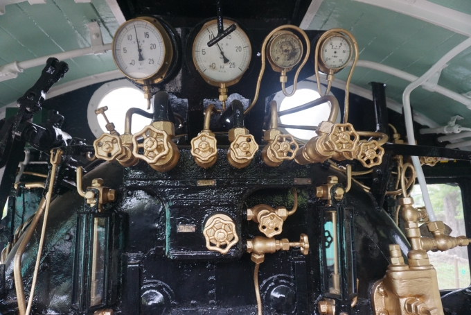 鉄道乗車記録の写真:旅の思い出(15)        「D51蒸気機関車の内部1」