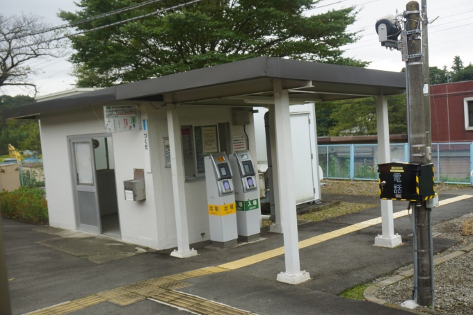 鉄道乗車記録の写真:駅舎・駅施設、様子(7)        「津久田駅駅舎」