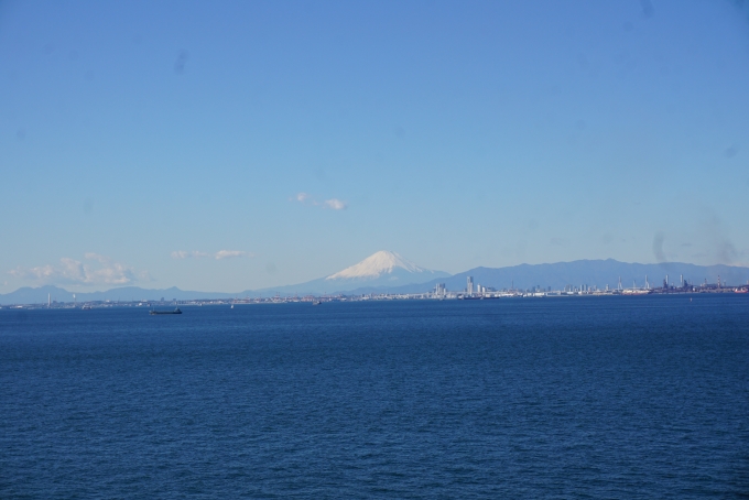 鉄道乗車記録の写真:旅の思い出(7)        「海ほたるから見える富士山」