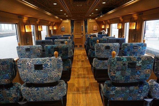 鉄道乗車記録の写真:車内設備、様子(8)     「JR九州 キハ47 8087座席」