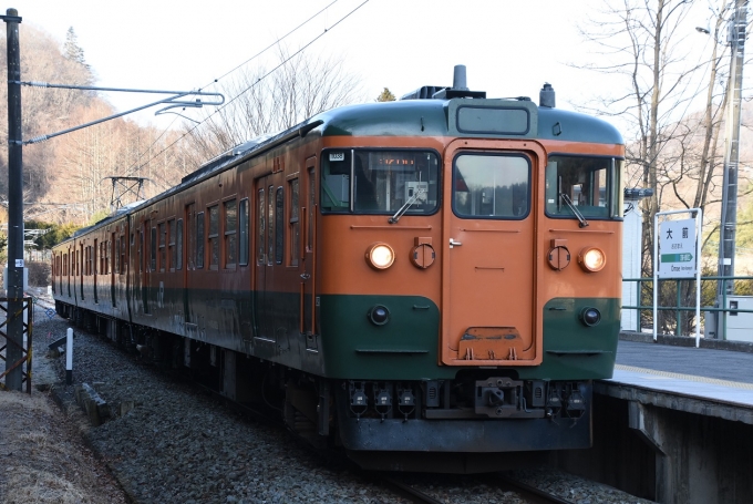 鉄道乗車記録の写真:乗車した列車(外観)(1)          「大前駅始発の526M　115系湘南色です。」