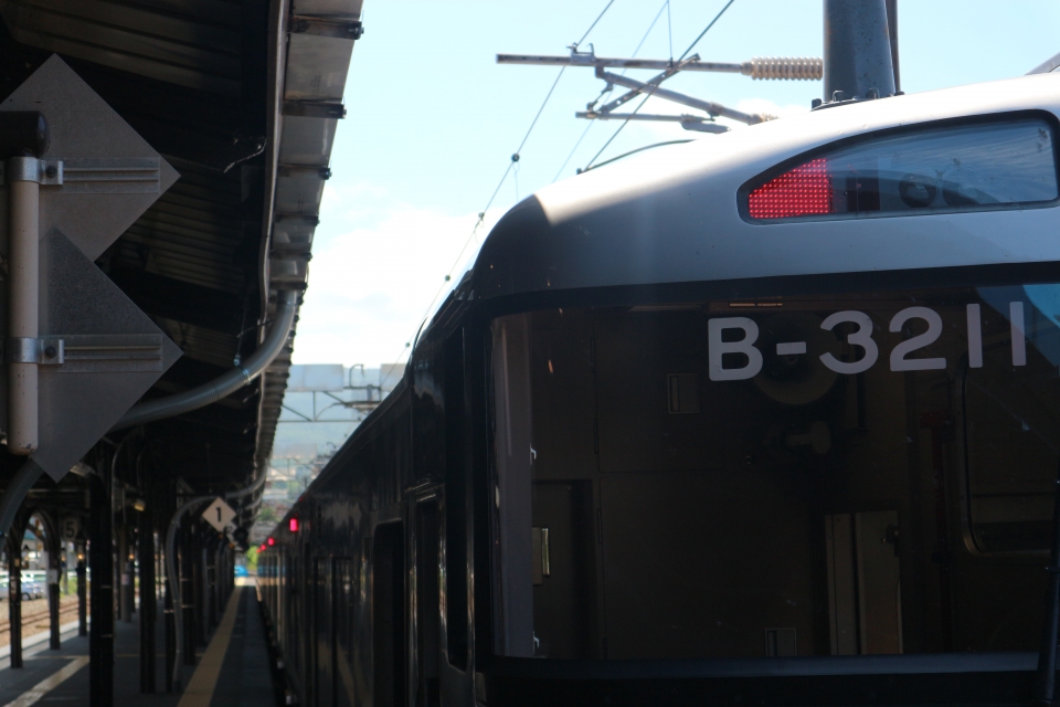 鉄道乗車記録「小樽駅から札幌駅」乗車した列車(外観)の写真(1) by TETSUDORA 撮影日時:2018年07月18日