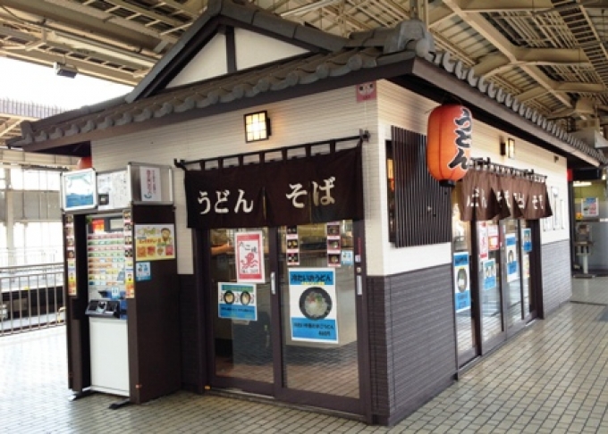 鉄道乗車記録の写真:駅舎・駅施設、様子(1)          「新大阪新幹線ホーム「グル麺」（当時）」