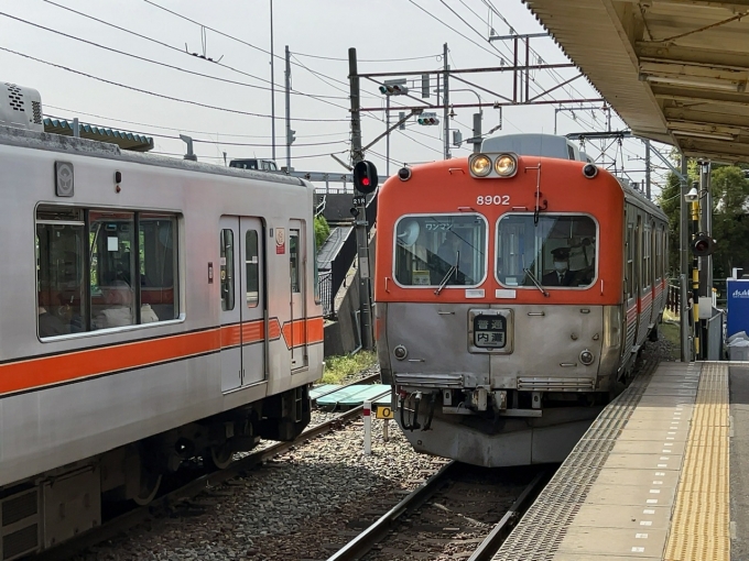 鉄道乗車記録の写真:乗車した列車(外観)(1)        「　三ツ屋駅で上りから下りに乗り換え、これで予定通り行けそうです。」