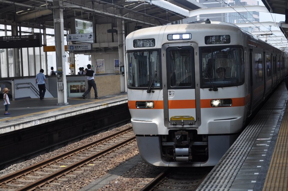 鉄道乗車記録「静岡駅から浜松駅」乗車した列車(外観)の写真(1) by koreanrailfan 撮影日時:2010年07月31日
