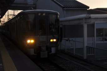 津幡駅から高岡駅:鉄道乗車記録の写真