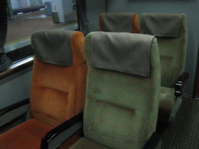 鉄道乗車記録の写真:車内設備、様子(4)     「　指定席」