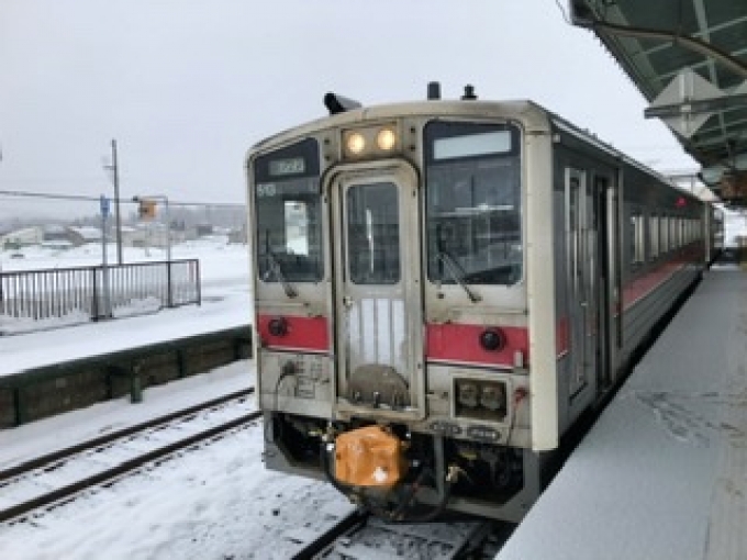 鉄道乗車記録の写真:乗車した列車(外観)(2)        「　名寄駅で後ろ1両切り離し、単行運転になります。」