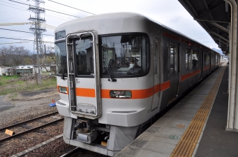 亀山駅から松阪駅:鉄道乗車記録の写真