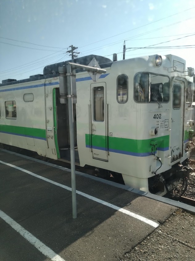 鉄道乗車記録の写真:列車・車両の様子(未乗車)(11)        「対向列車が到着し、改めて新十津川へ。」