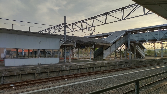鉄道乗車記録の写真:駅舎・駅施設、様子(3)        「小野田駅は哀愁漂う駅でした」