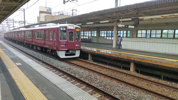 鉄道乗車記録の写真:列車・車両の様子(未乗車)(1)          「今日撮った阪急電車の写真はこの一枚だけでした。」
