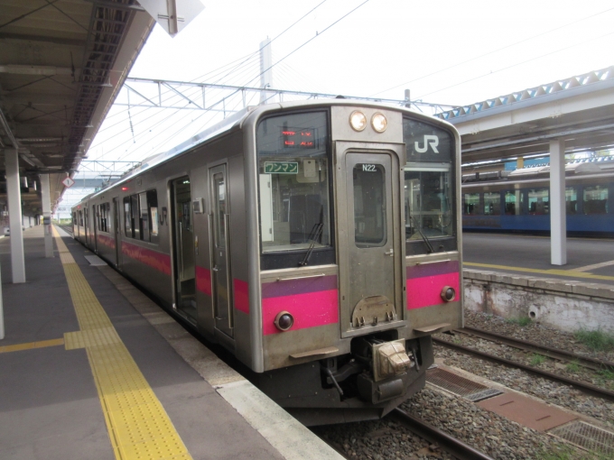 鉄道乗車記録の写真:乗車した列車(外観)(3)        「この列車で蟹田駅まで乗車します。

津軽線は三厩駅が終点ですが、蟹田駅までしか動いていません、そこからは代行バスがあるようですが大湊線にも乗りたいので今回はバスには乗りません。」