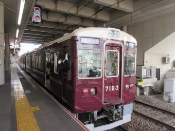 宝塚駅から逆瀬川駅:鉄道乗車記録の写真