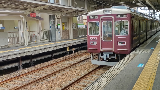 鉄道乗車記録の写真:乗車した列車(外観)(4)        「帰りも今津線は同じ車両でした。」