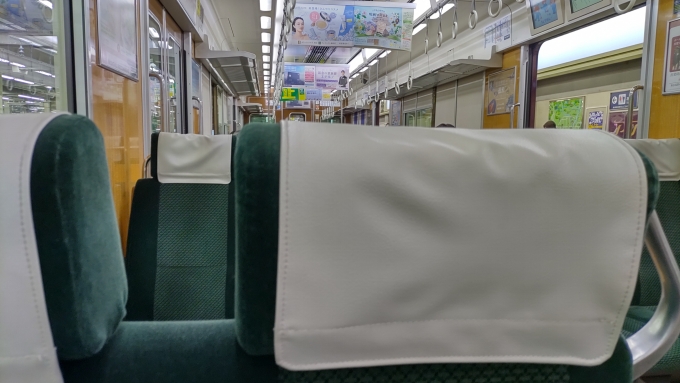 鉄道乗車記録の写真:車内設備、様子(6)        「京都本線も(セミ)クロスシートです。」