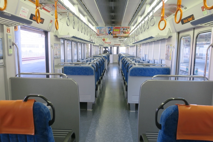 鉄道乗車記録の写真:車内設備、様子(4)        「先頭車の室内（クモハ313-5016）」