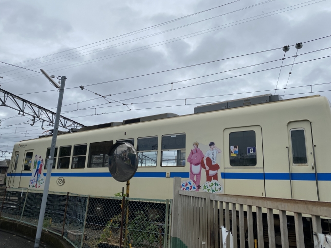 鉄道乗車記録の写真:列車・車両の様子(未乗車)(3)        「車両基地に留置されていた724車両」