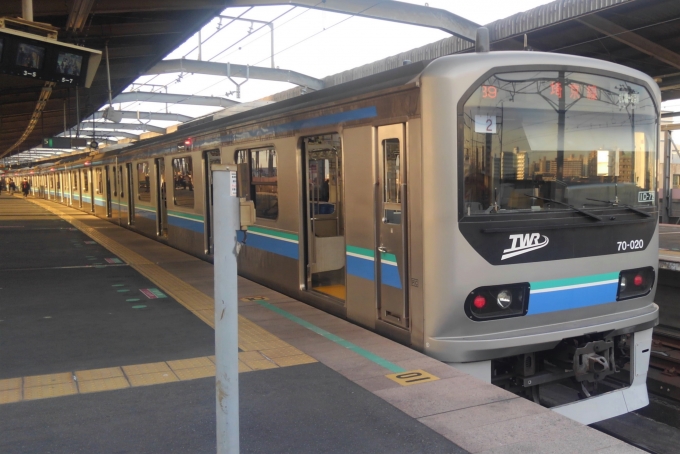 鉄道乗車記録の写真:乗車した列車(外観)(1)        「乗車した列車。
東京臨海高速鉄道70-000系Z2編成。」
