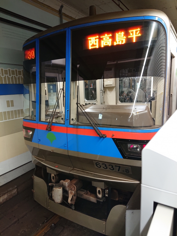鉄道乗車記録の写真:乗車した列車(外観)(1)          「乗車した列車。
東京都交通局6300形6337編成。」