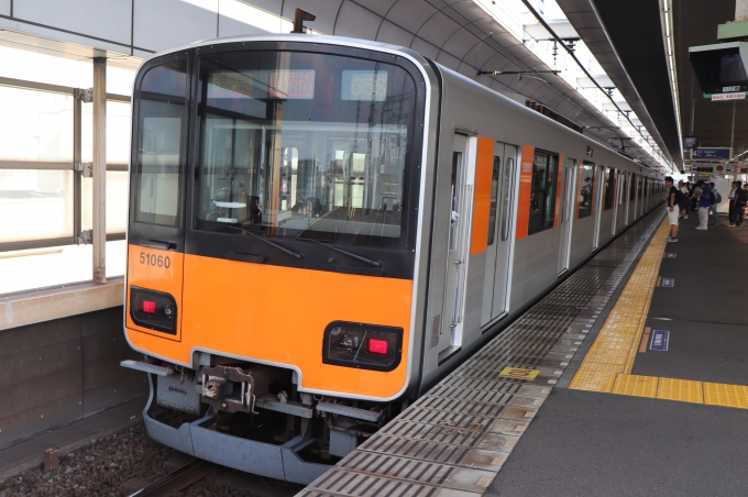 鉄道乗車記録の写真:乗車した列車(外観)(1)          「乗車した列車。
東武50050系51060編成。」